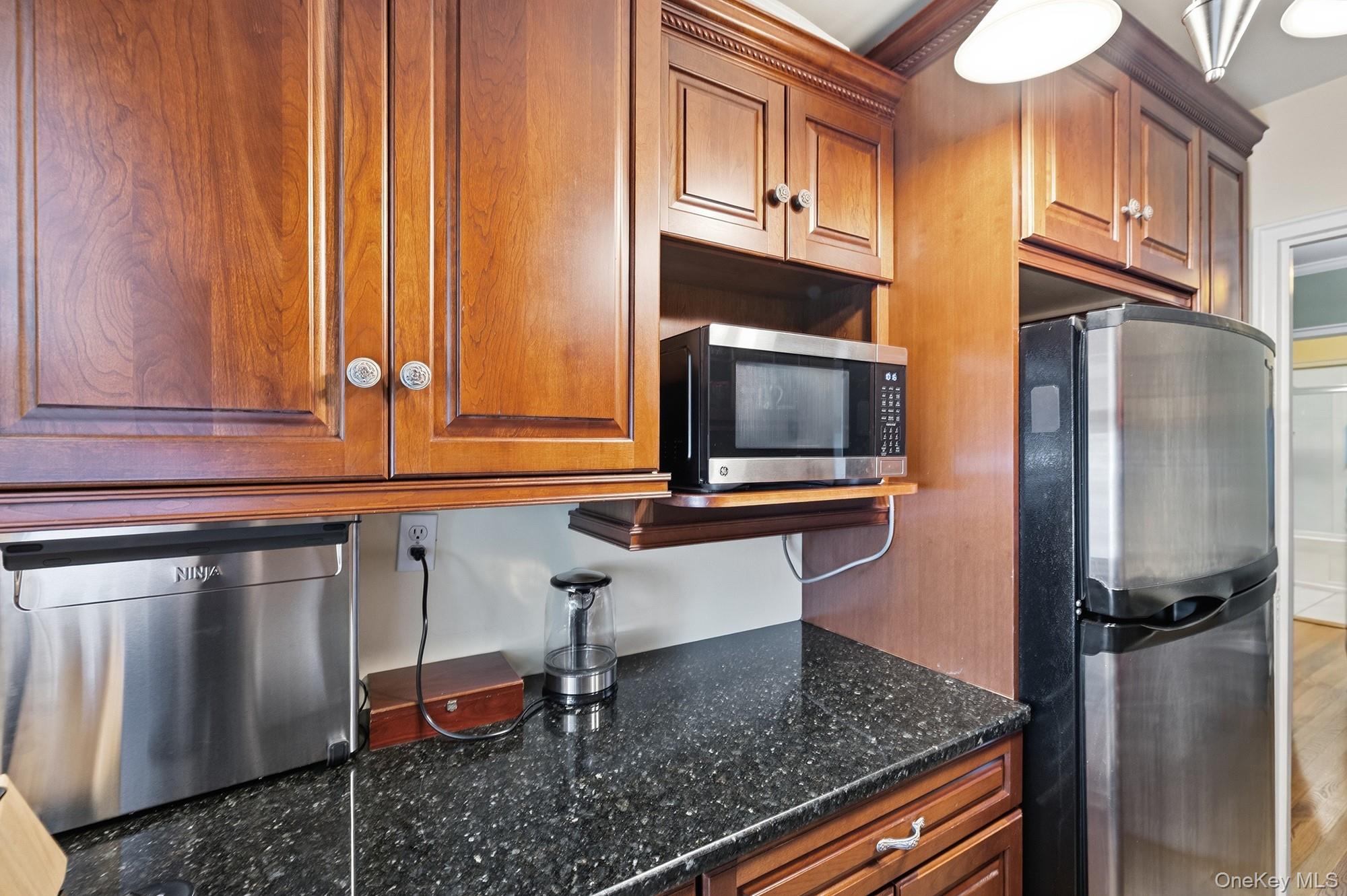 154 Underhill Avenue, Unit 2A photo 11