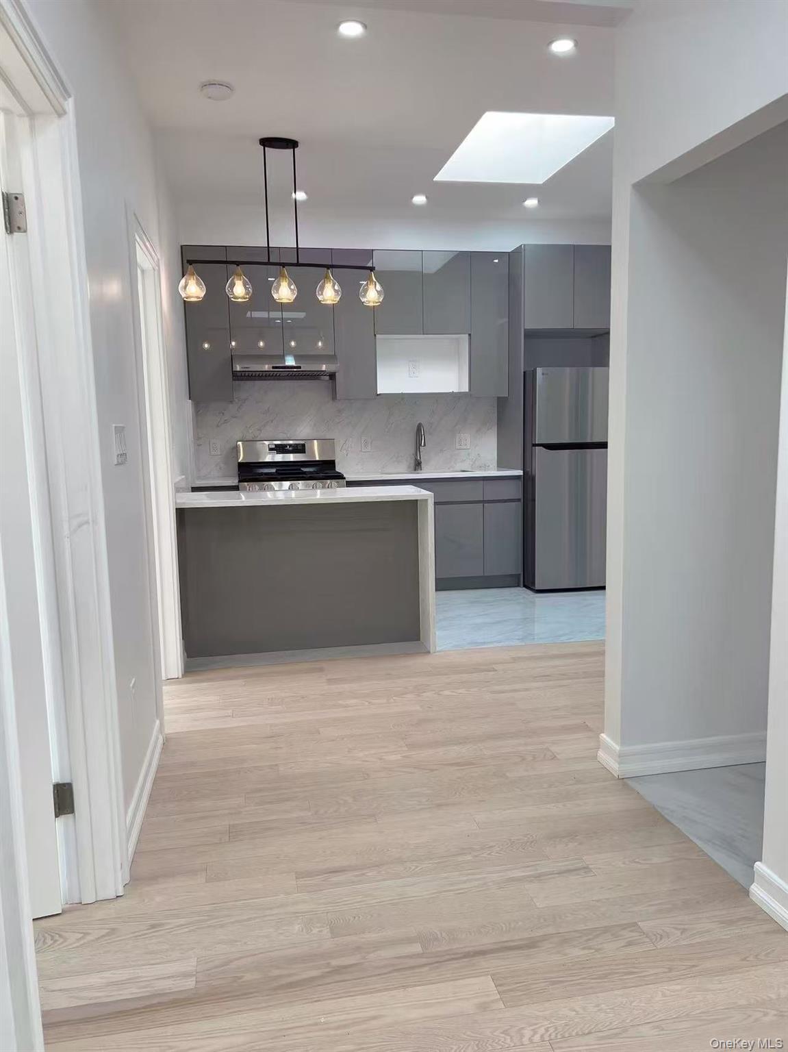 1110 Cypress Avenue, Unit 2B photo 2