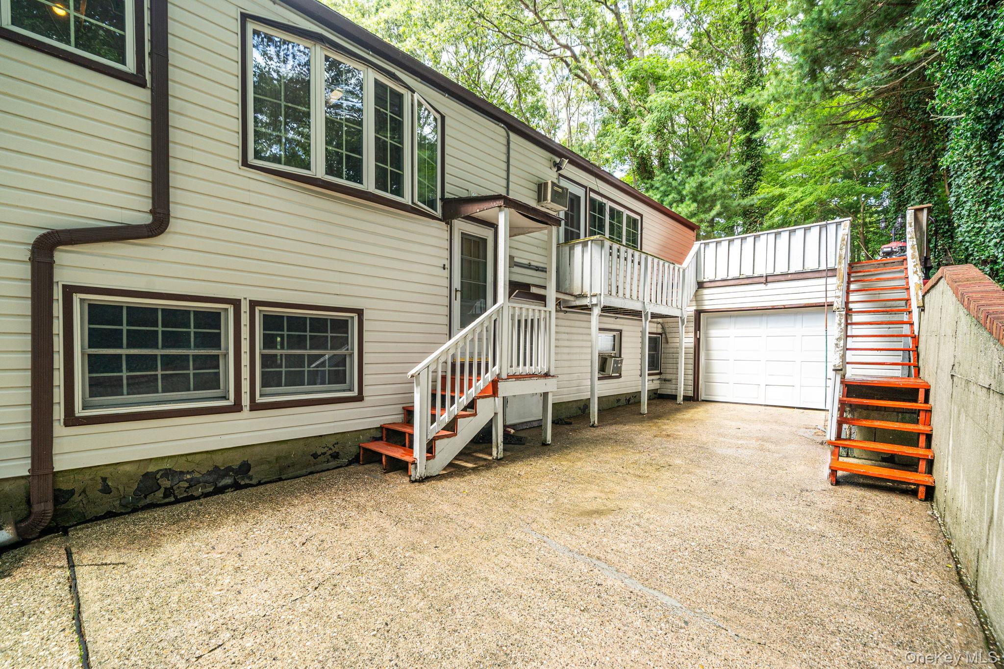 23 Colonial Drive – For Sale photo 42