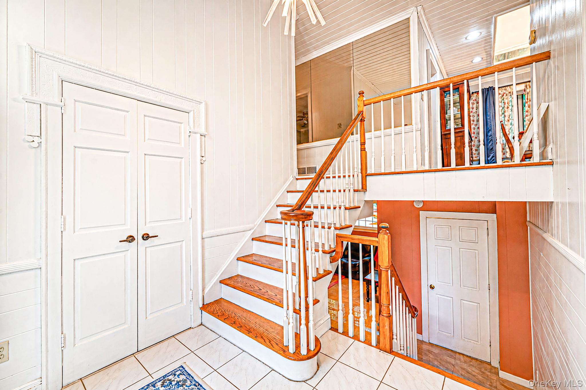 23 Colonial Drive – For Sale photo 6