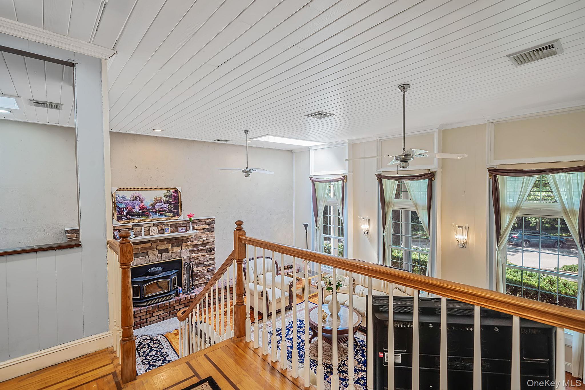 23 Colonial Drive – For Sale photo 14