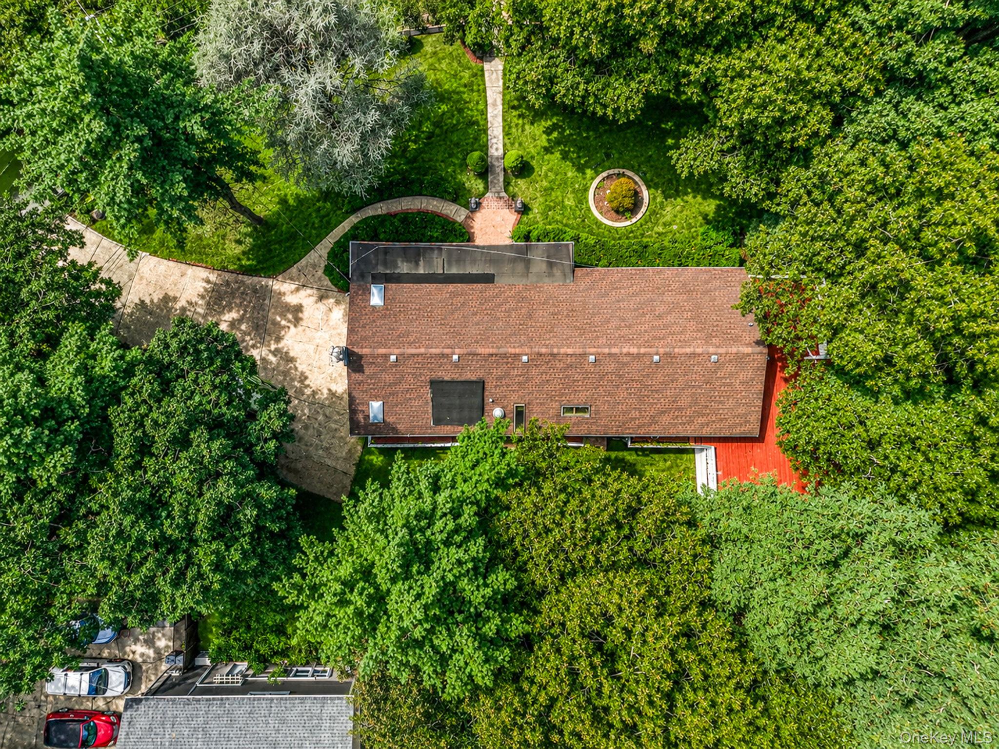 23 Colonial Drive – For Sale photo 5