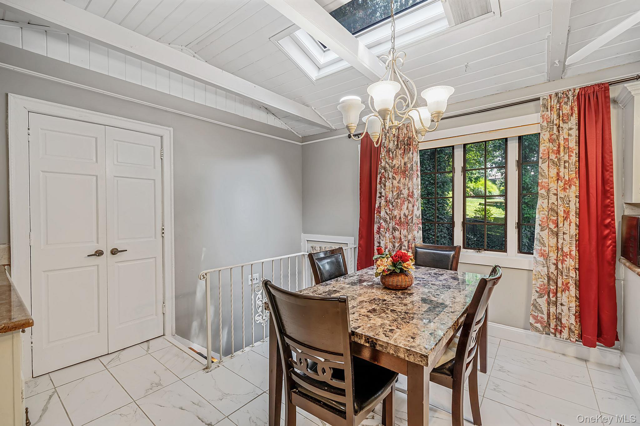 23 Colonial Drive – For Sale photo 20