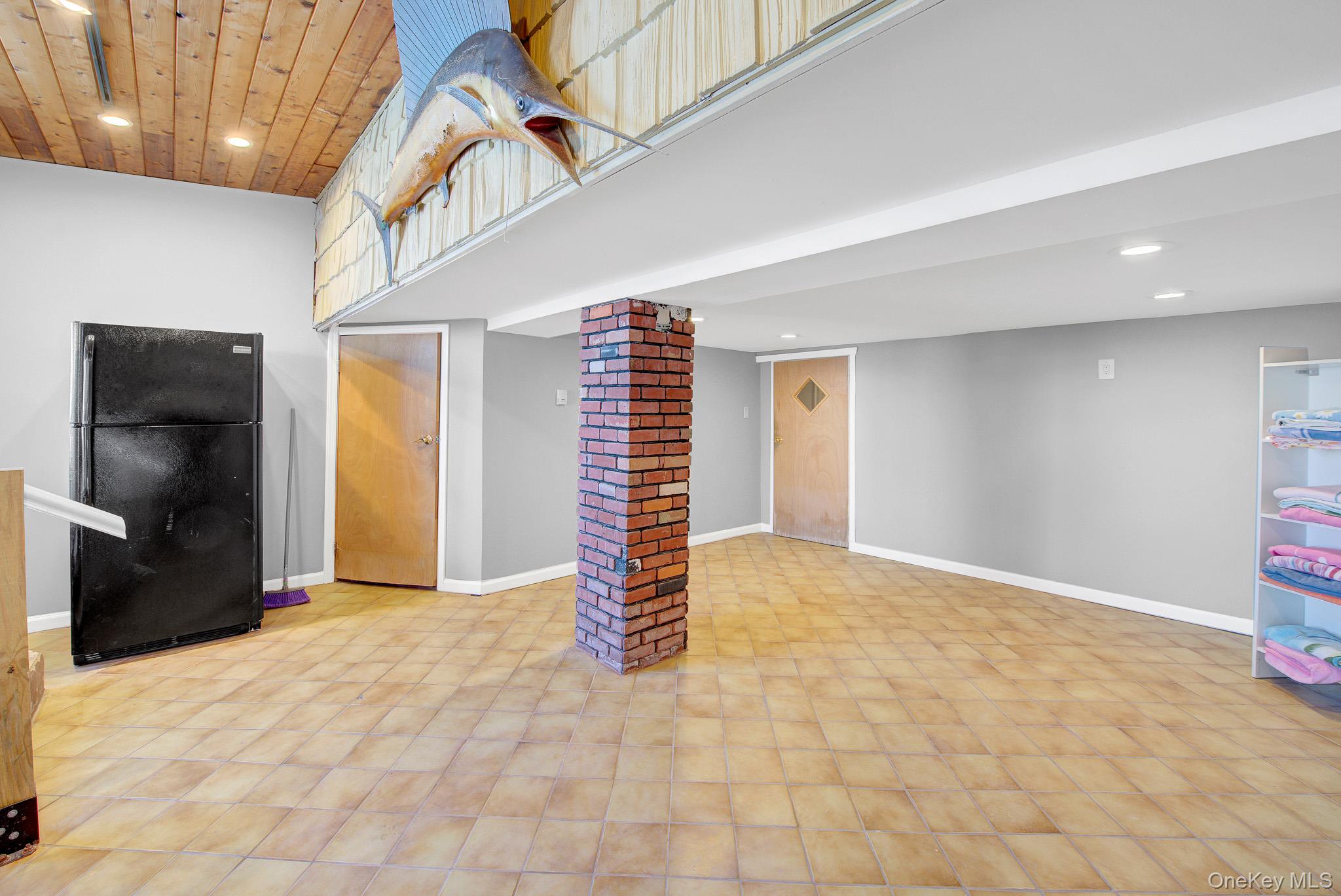 76 Suffolk Road – For Sale photo 26