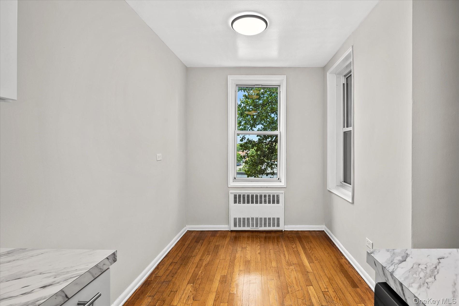 34-43 60 Street, Unit 4J photo 8
