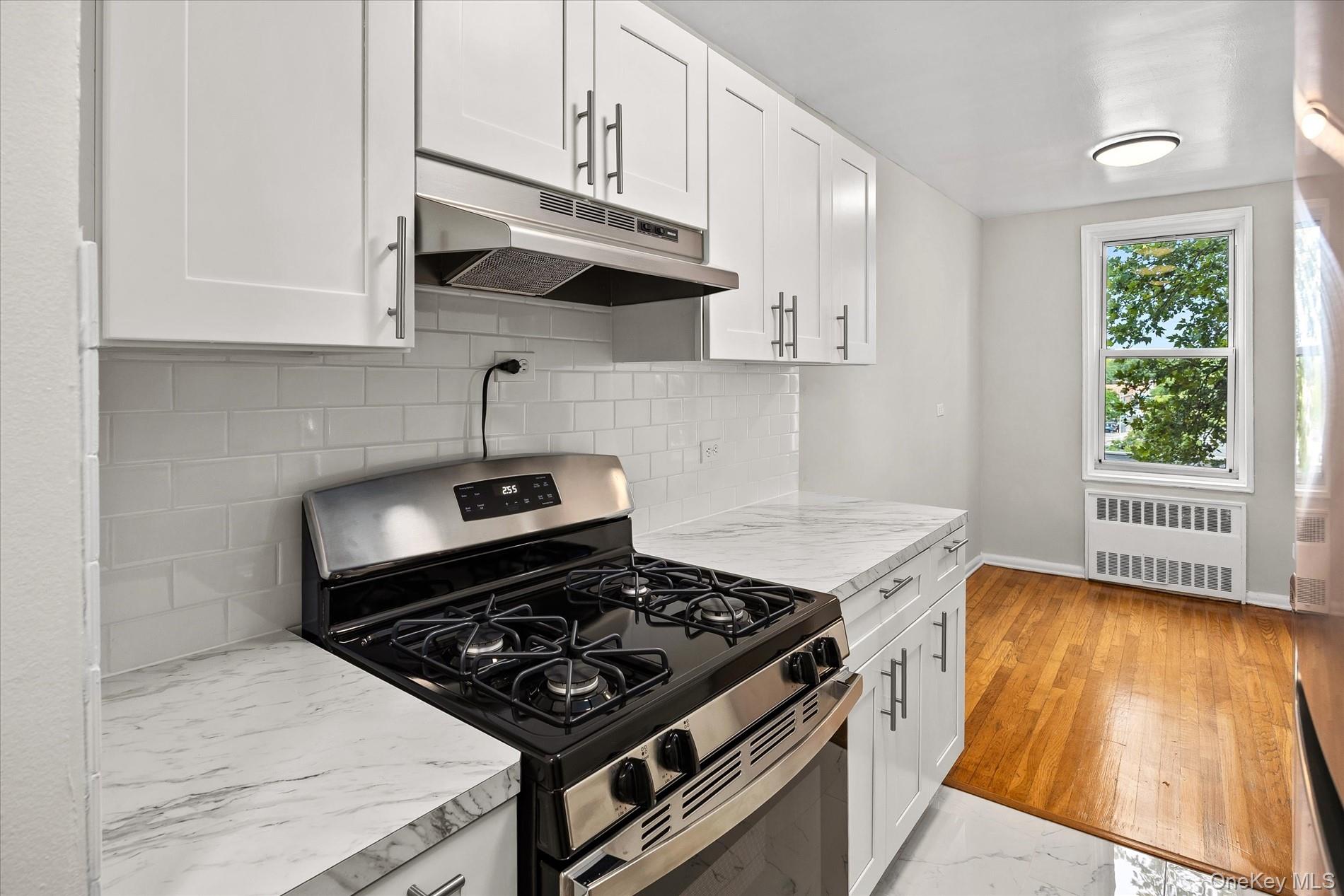34-43 60 Street, Unit 4J photo 6