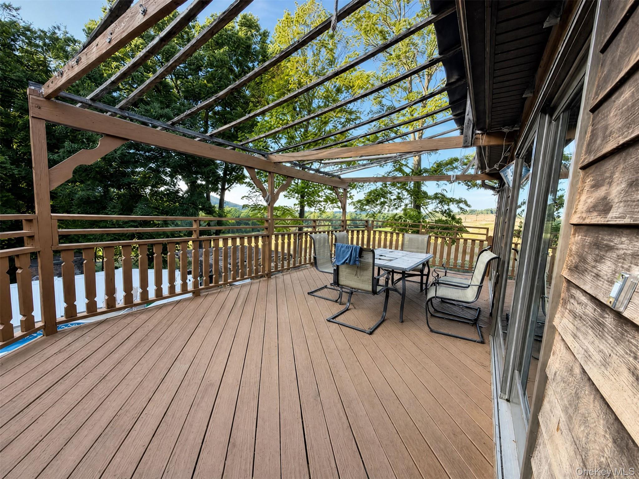 15 Arlington Drive – For Sale photo 36
