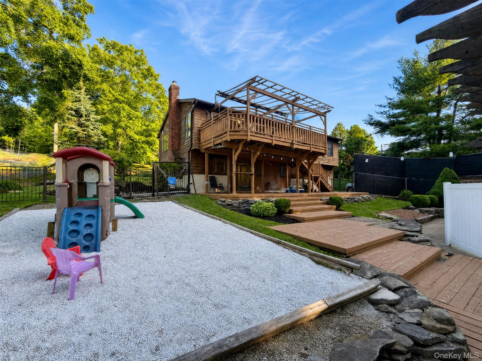 15 Arlington Drive – For Sale photo 47