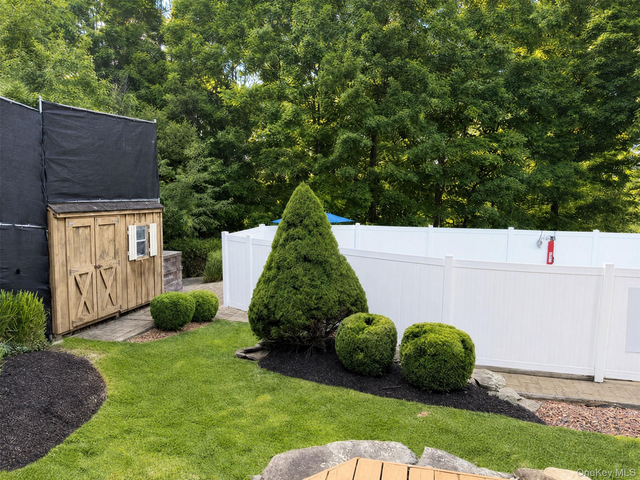 15 Arlington Drive – For Sale photo 26