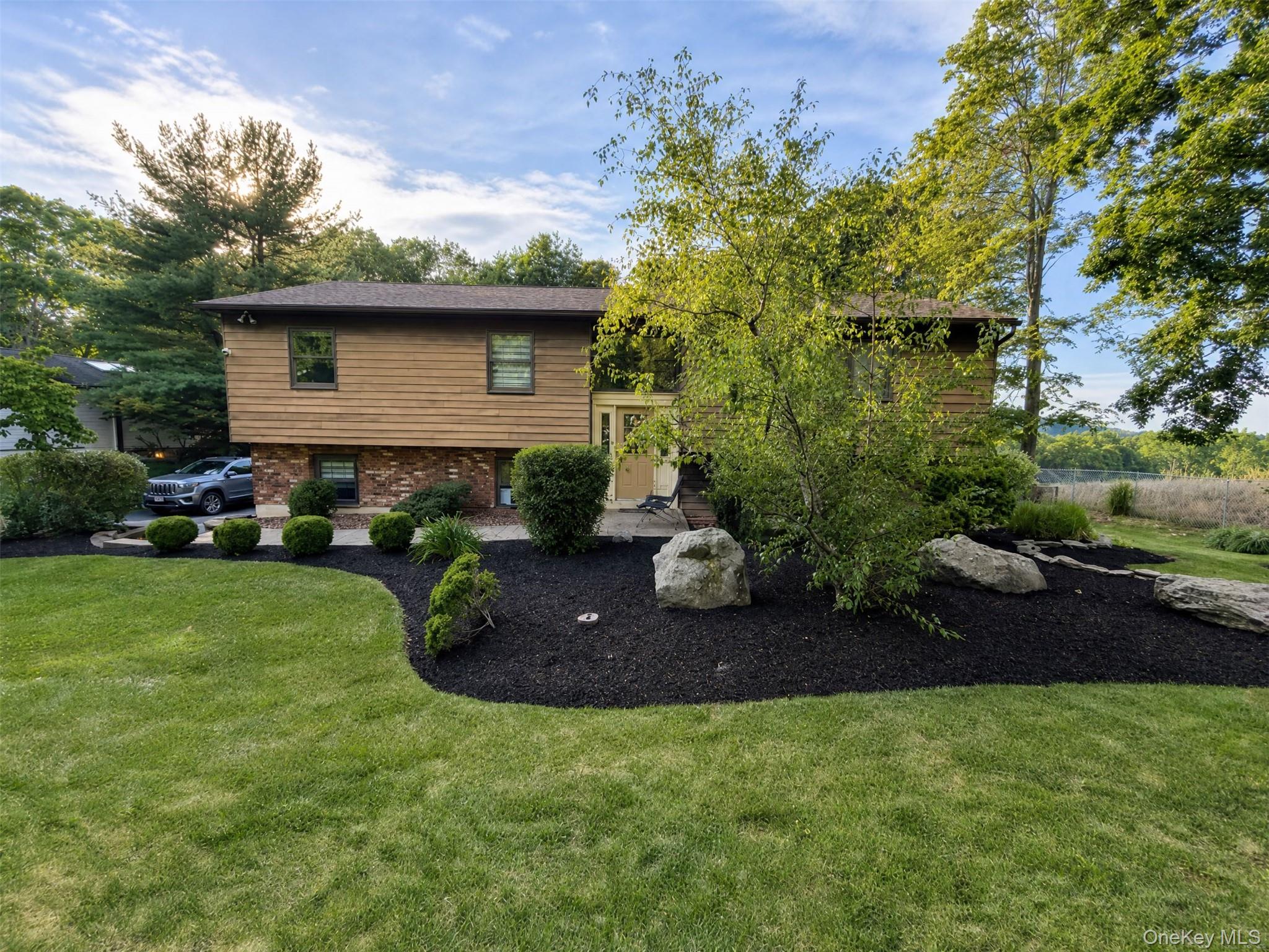 15 Arlington Drive – For Sale