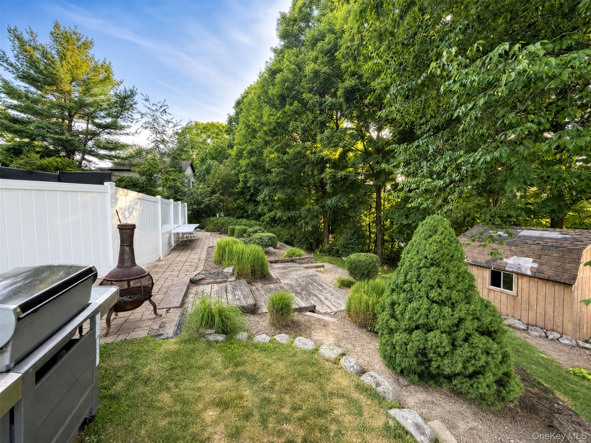 15 Arlington Drive – For Sale photo 38