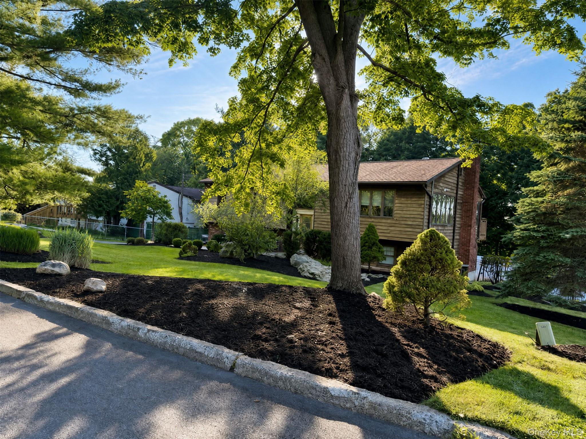 15 Arlington Drive – For Sale photo 20