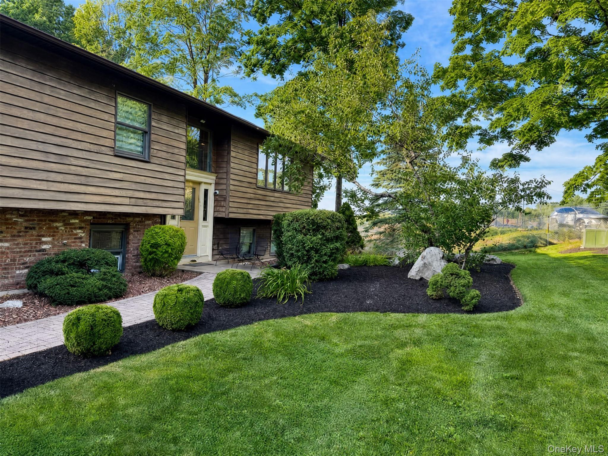 15 Arlington Drive – For Sale photo 15