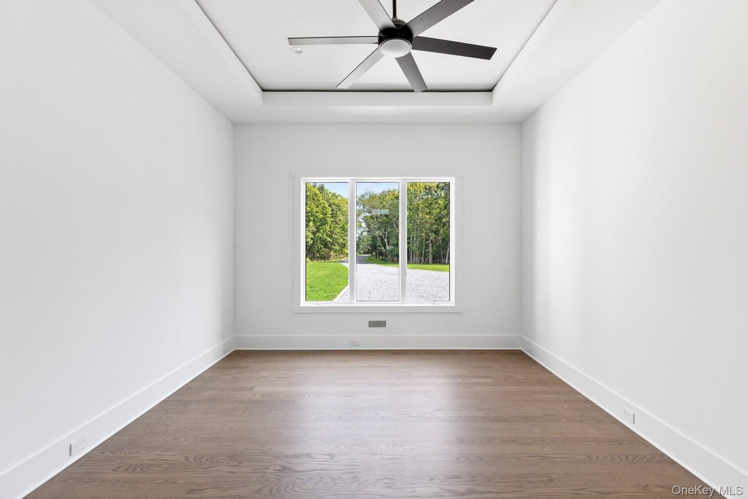 36 Old Neck Road S – For Sale photo 18