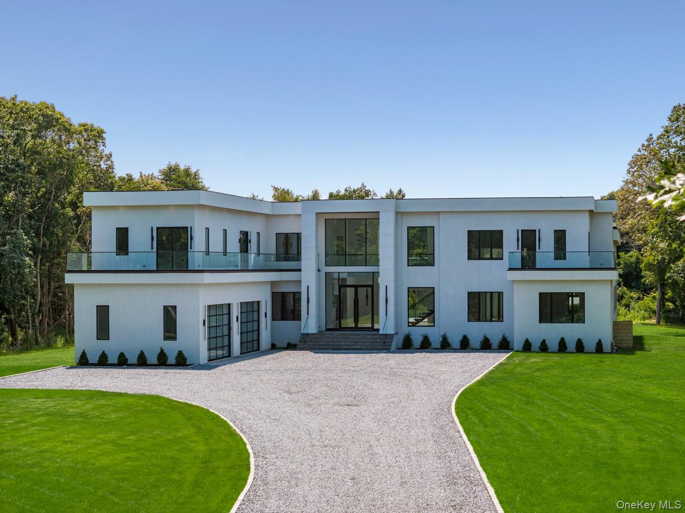 36 Old Neck Road S – For Sale