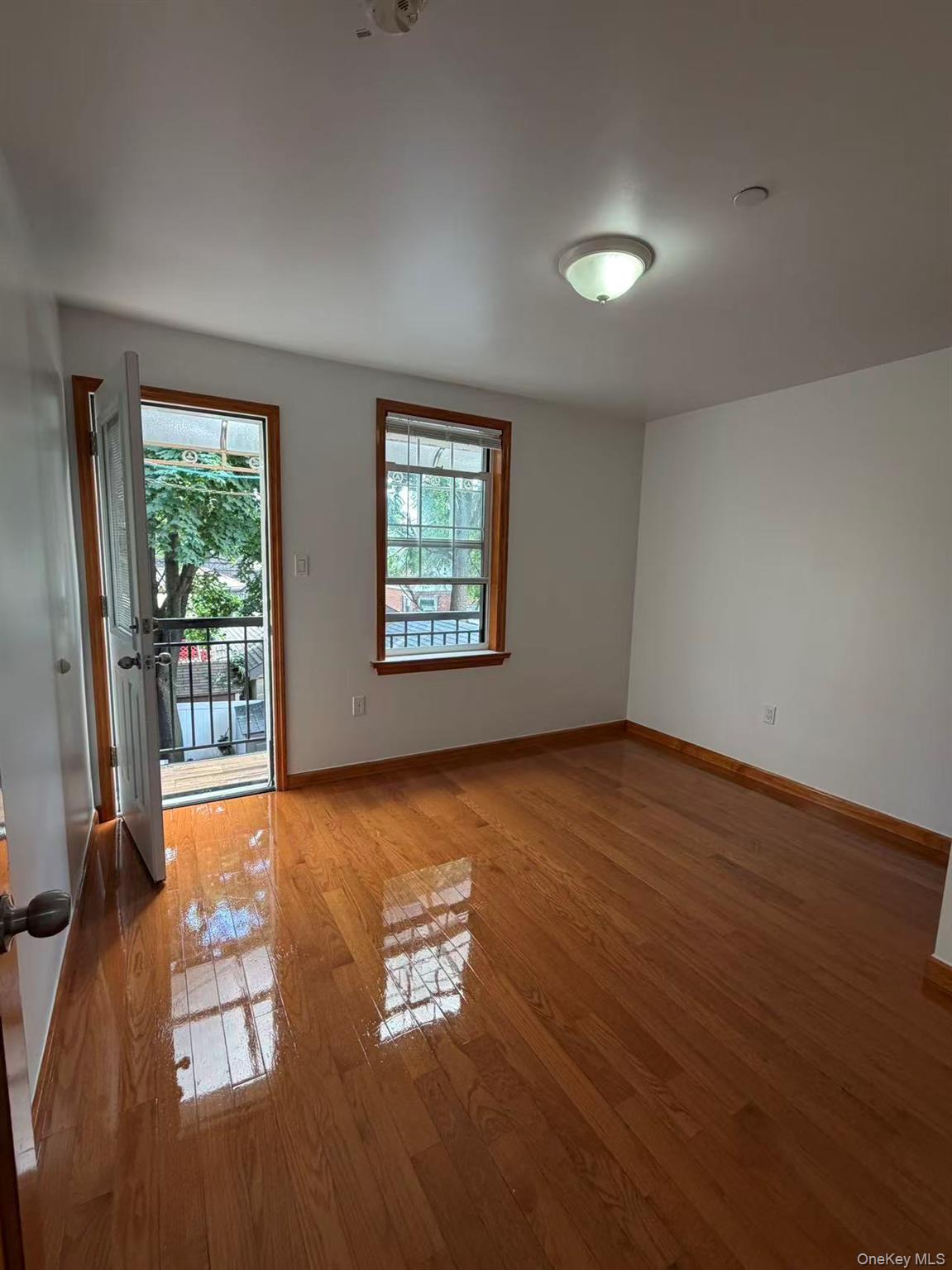 13440 58th Avenue, Unit 2FL photo 8