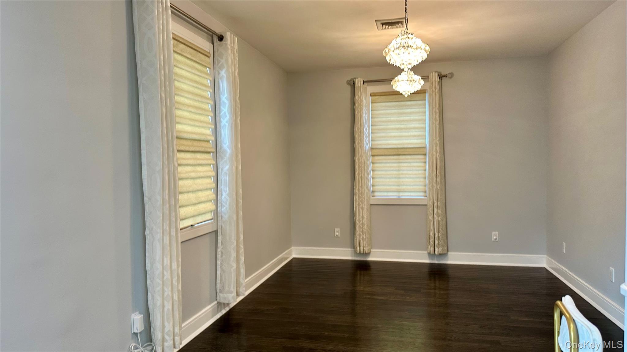 18 20th Avenue – For Sale photo 15
