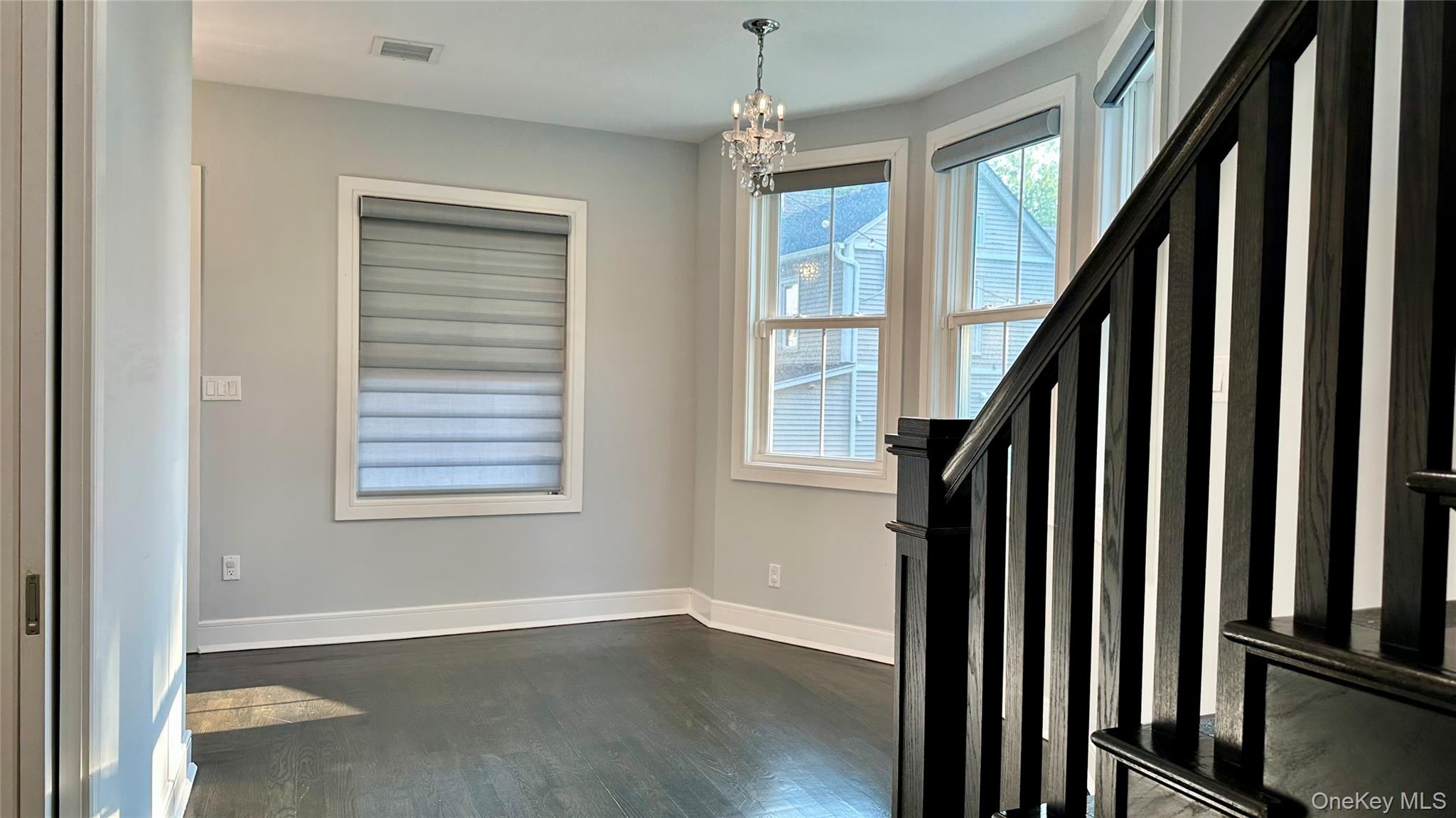 18 20th Avenue – For Sale photo 10