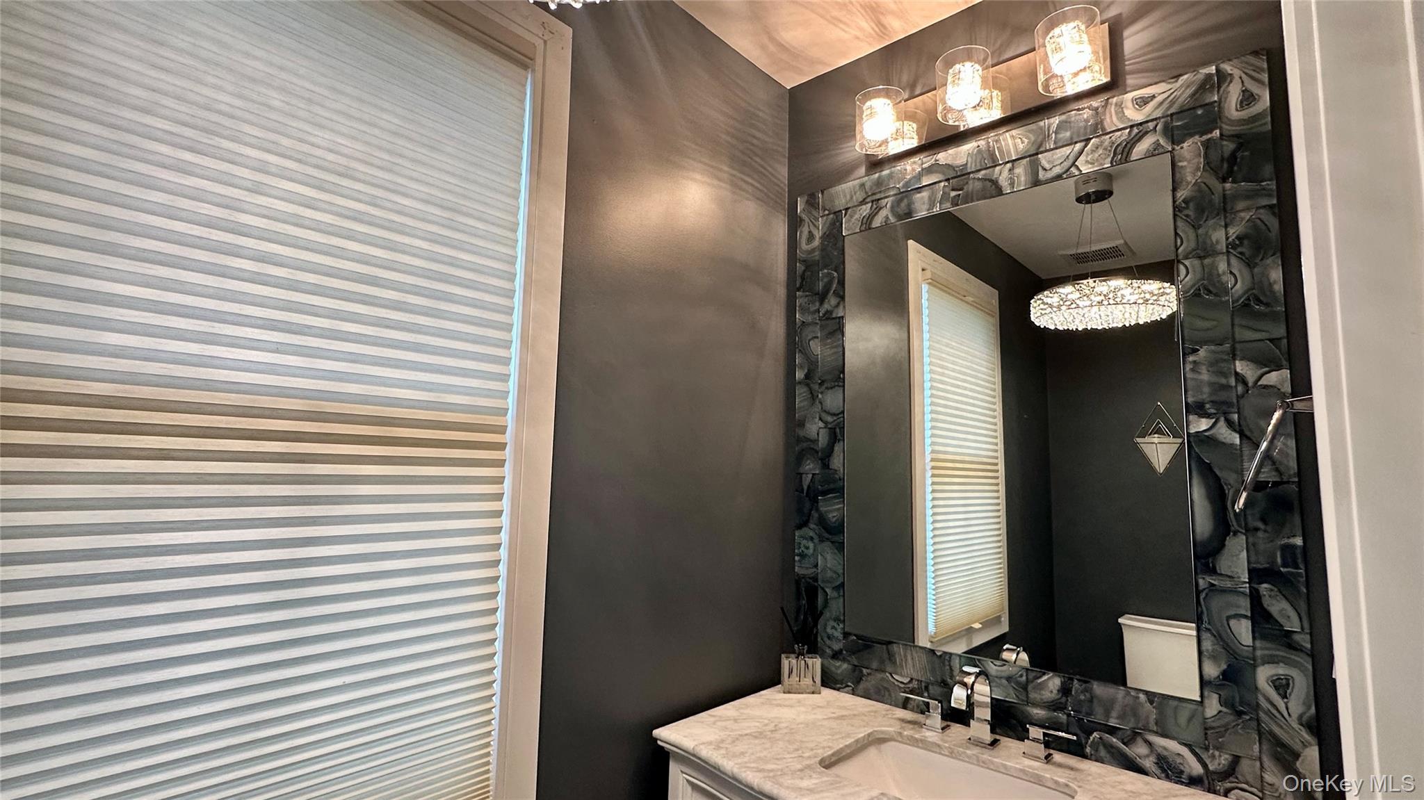 18 20th Avenue – For Sale photo 17