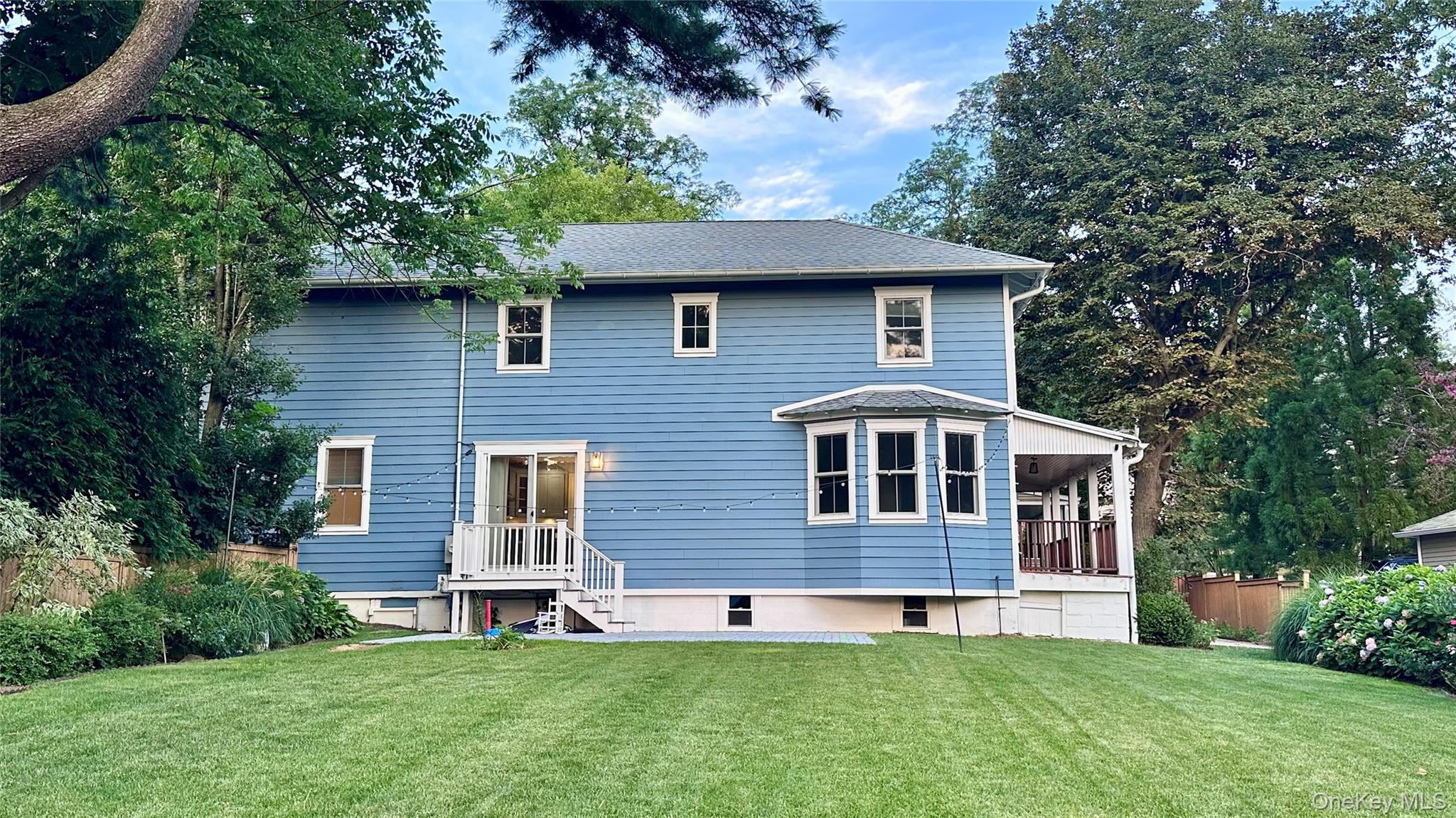 18 20th Avenue – For Sale photo 8