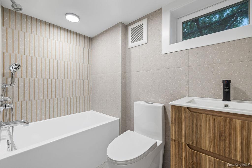 132 S Conger Avenue – For Sale photo 17