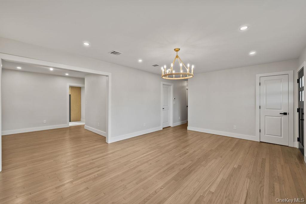 132 S Conger Avenue – For Sale photo 2