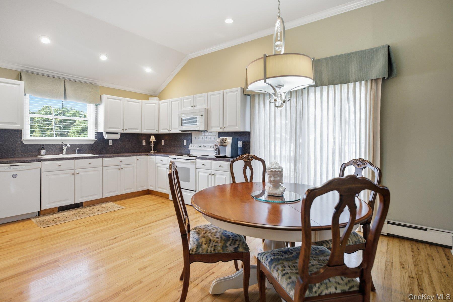 250 Montauk Highway – For Sale photo 23