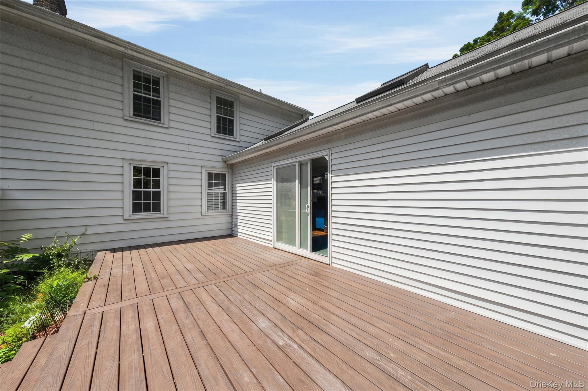 10 Dutchess Avenue – For Sale photo 40