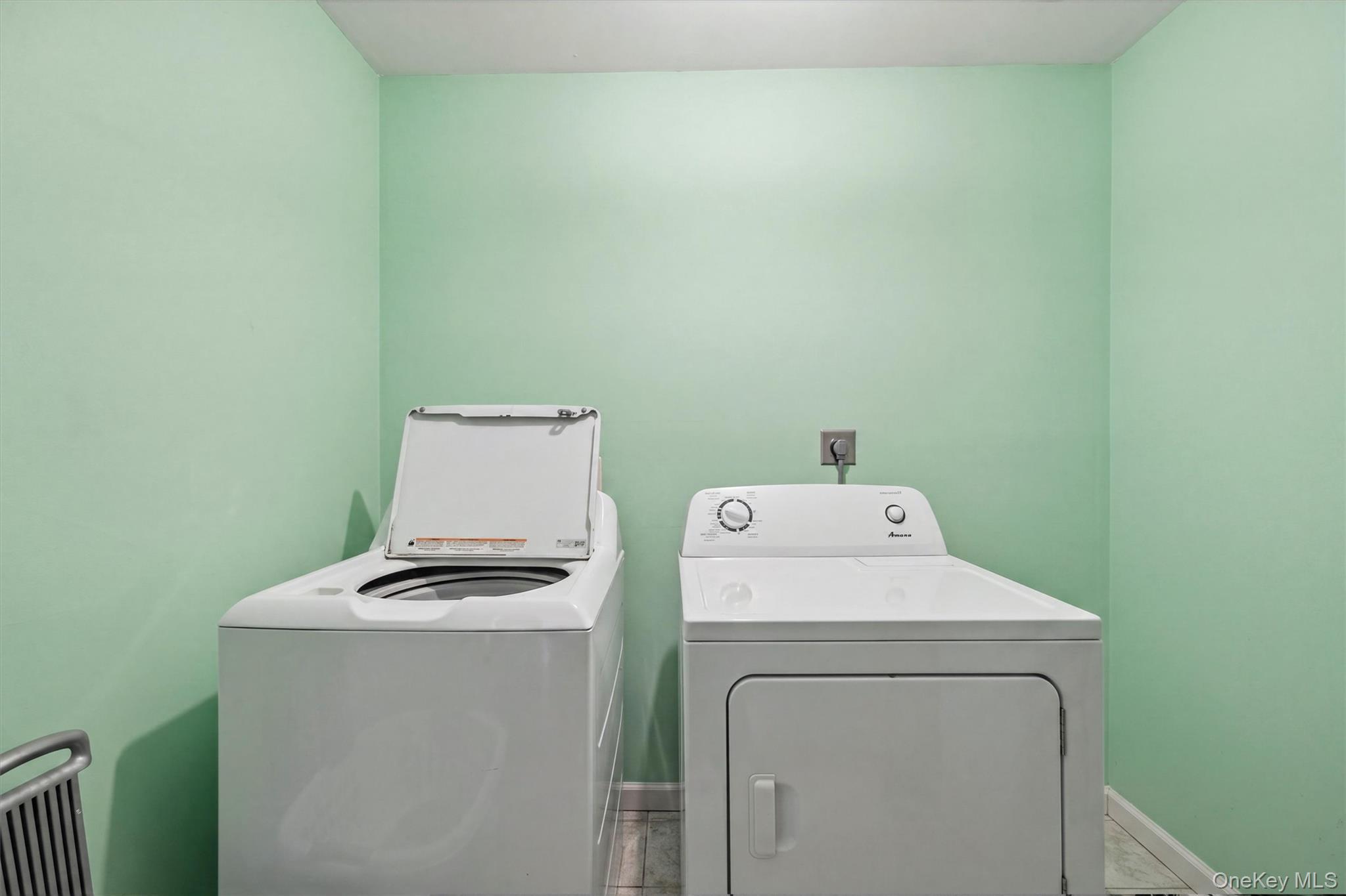 10 Dutchess Avenue – For Sale photo 35