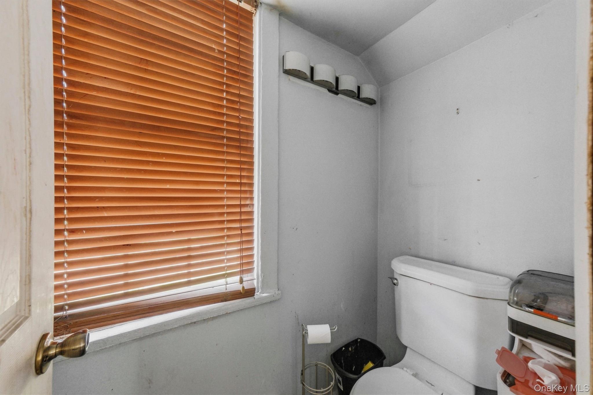 10 Dutchess Avenue – For Sale photo 30