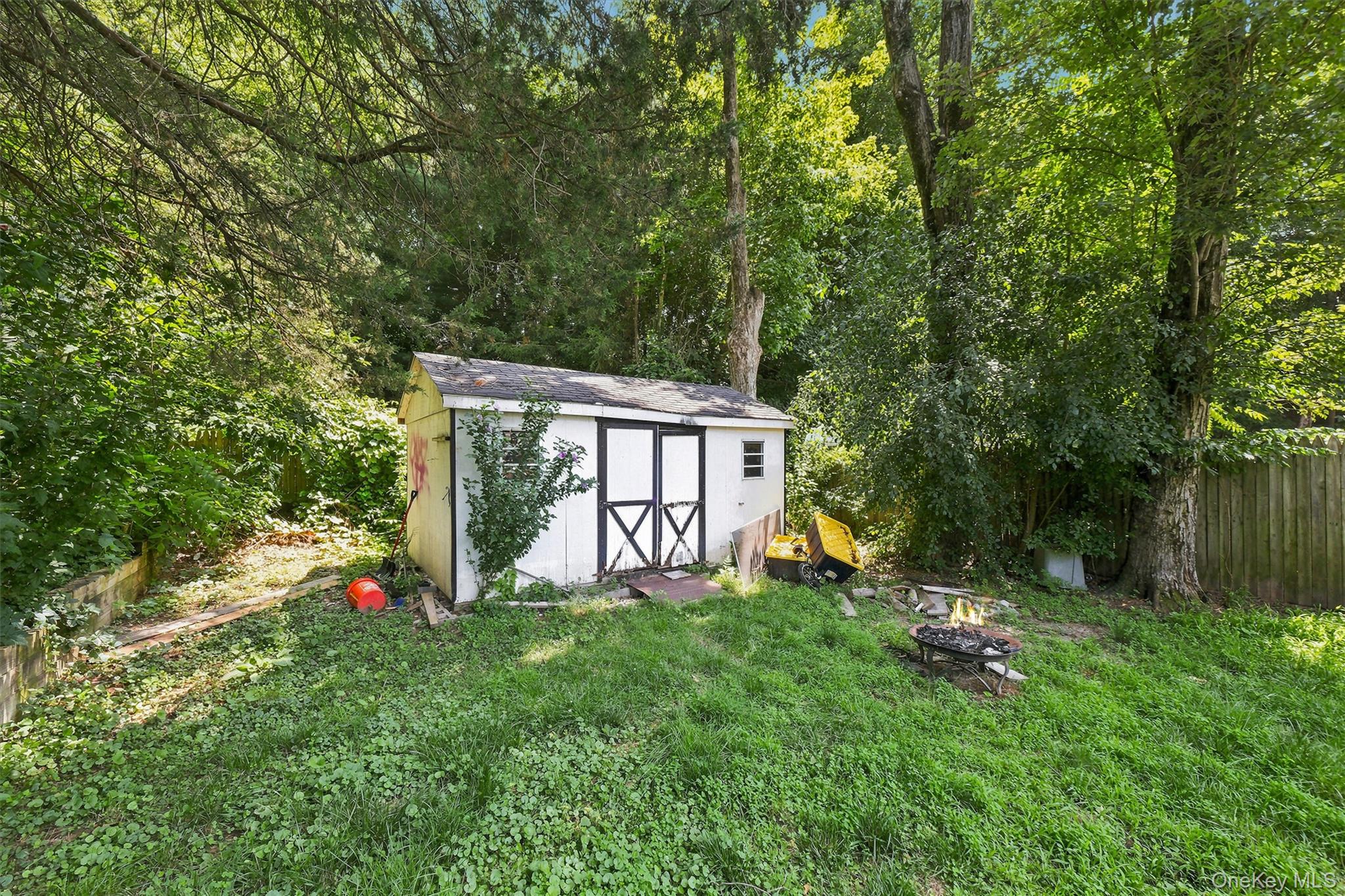 10 Dutchess Avenue – For Sale photo 43