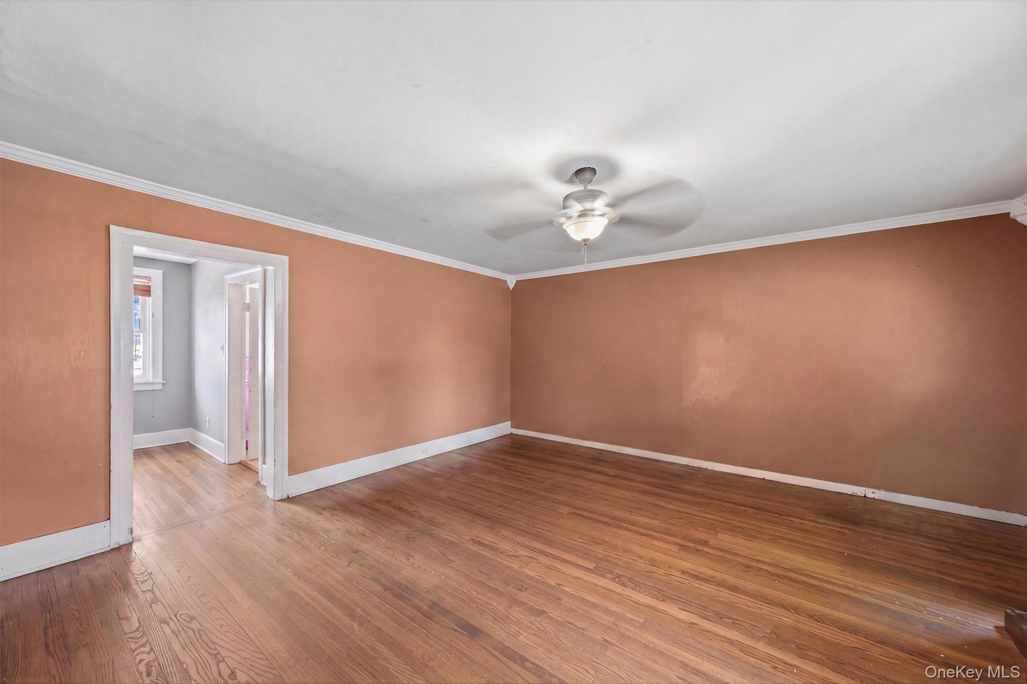 10 Dutchess Avenue – For Sale photo 9