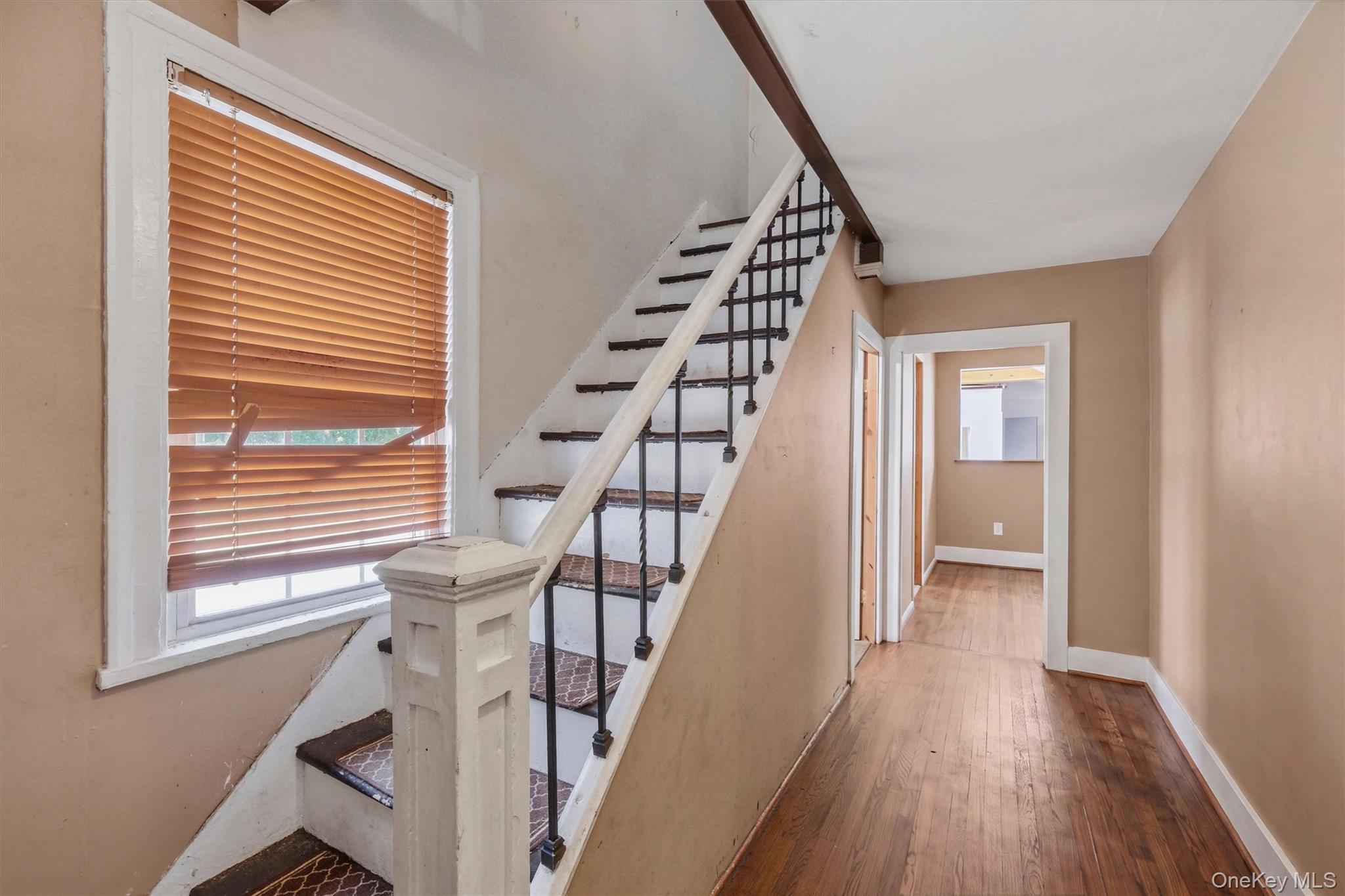 10 Dutchess Avenue – For Sale photo 7