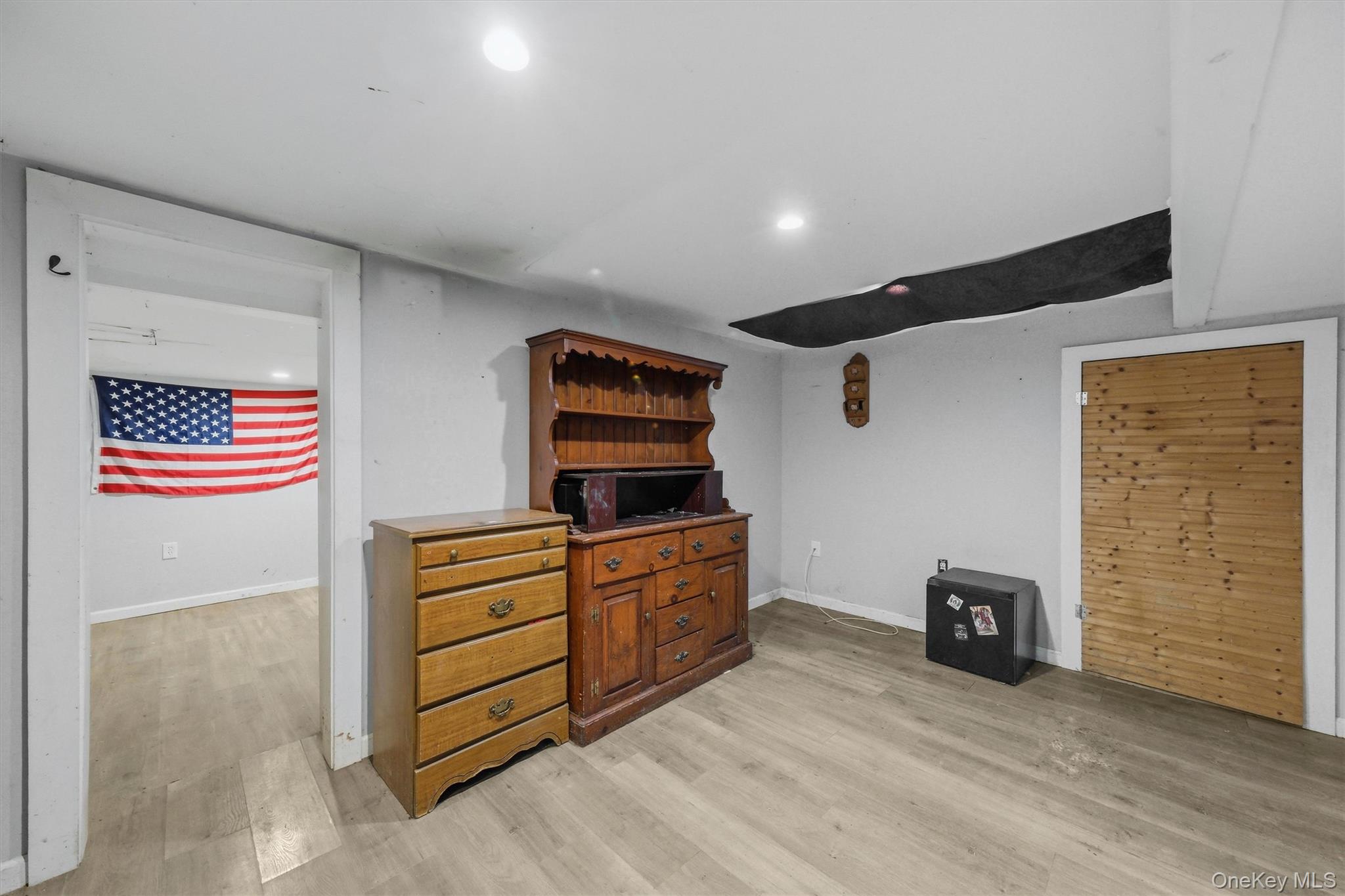 10 Dutchess Avenue – For Sale photo 32