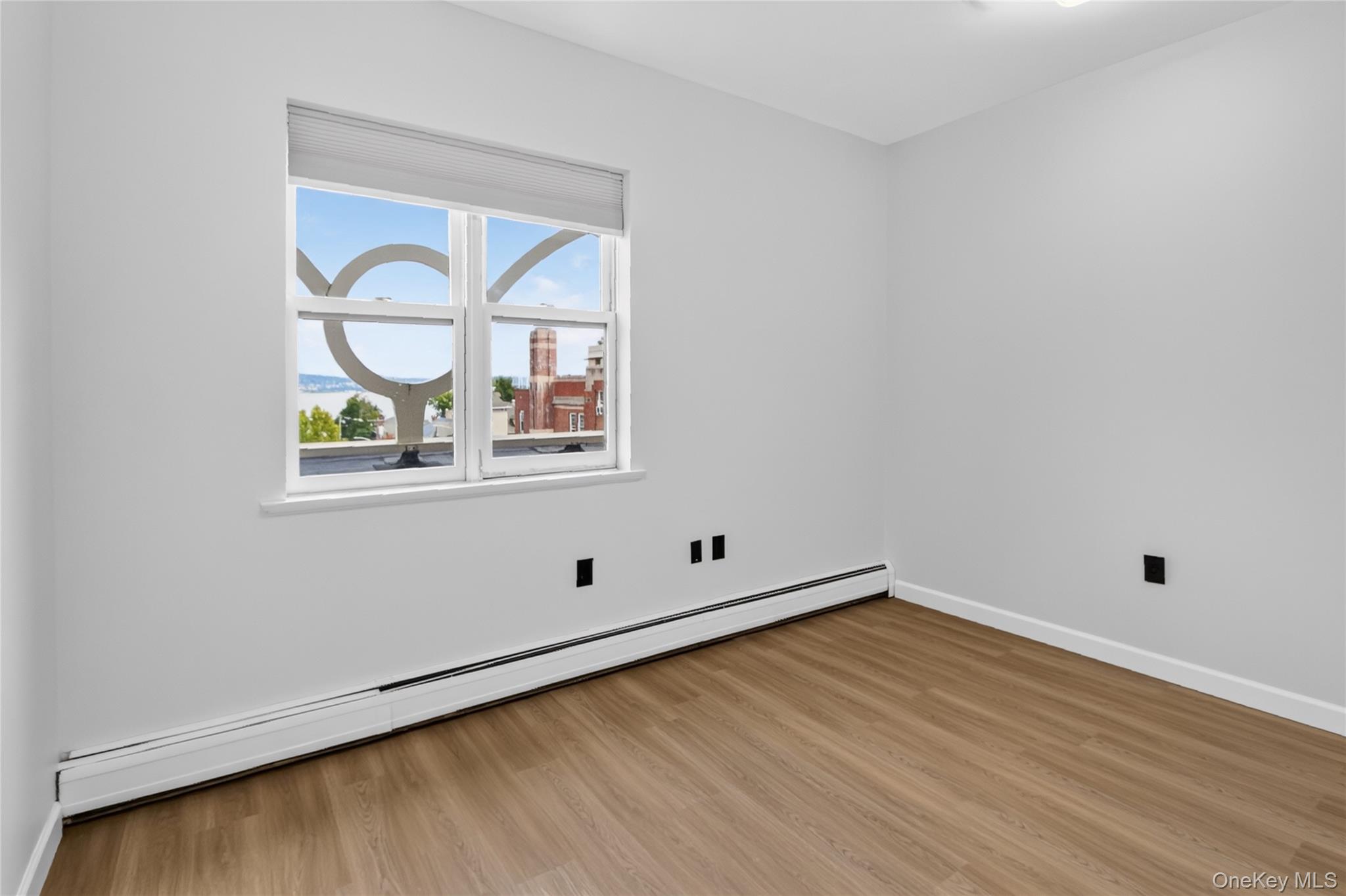 20 S Broadway, Unit 305 photo 8