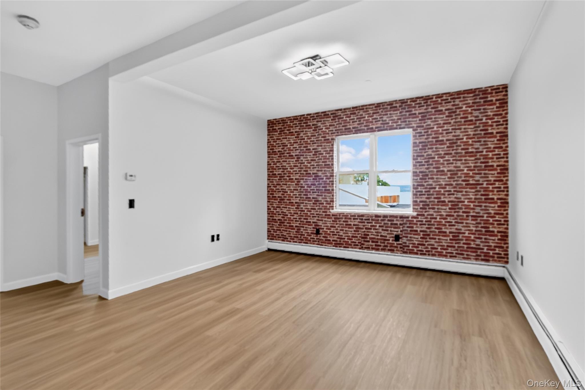 20 S Broadway, Unit 305 photo 5