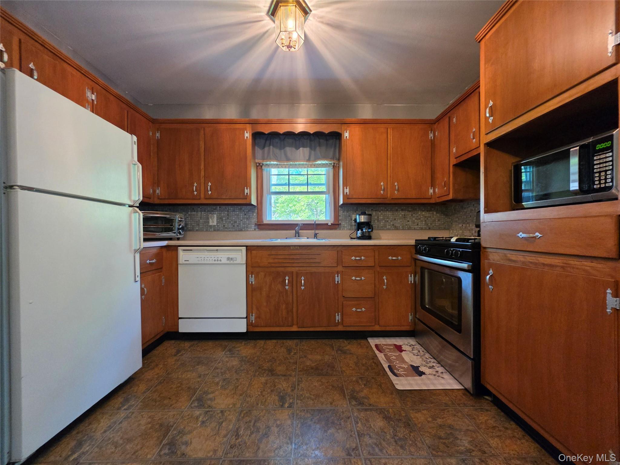 116 Summitville Road – For Sale photo 20