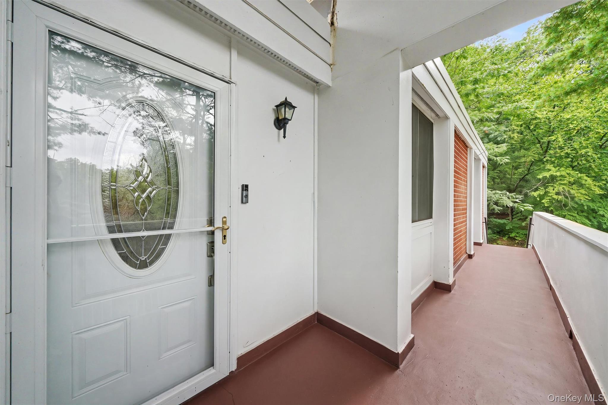 321 Tallwood Drive – For Sale photo 2