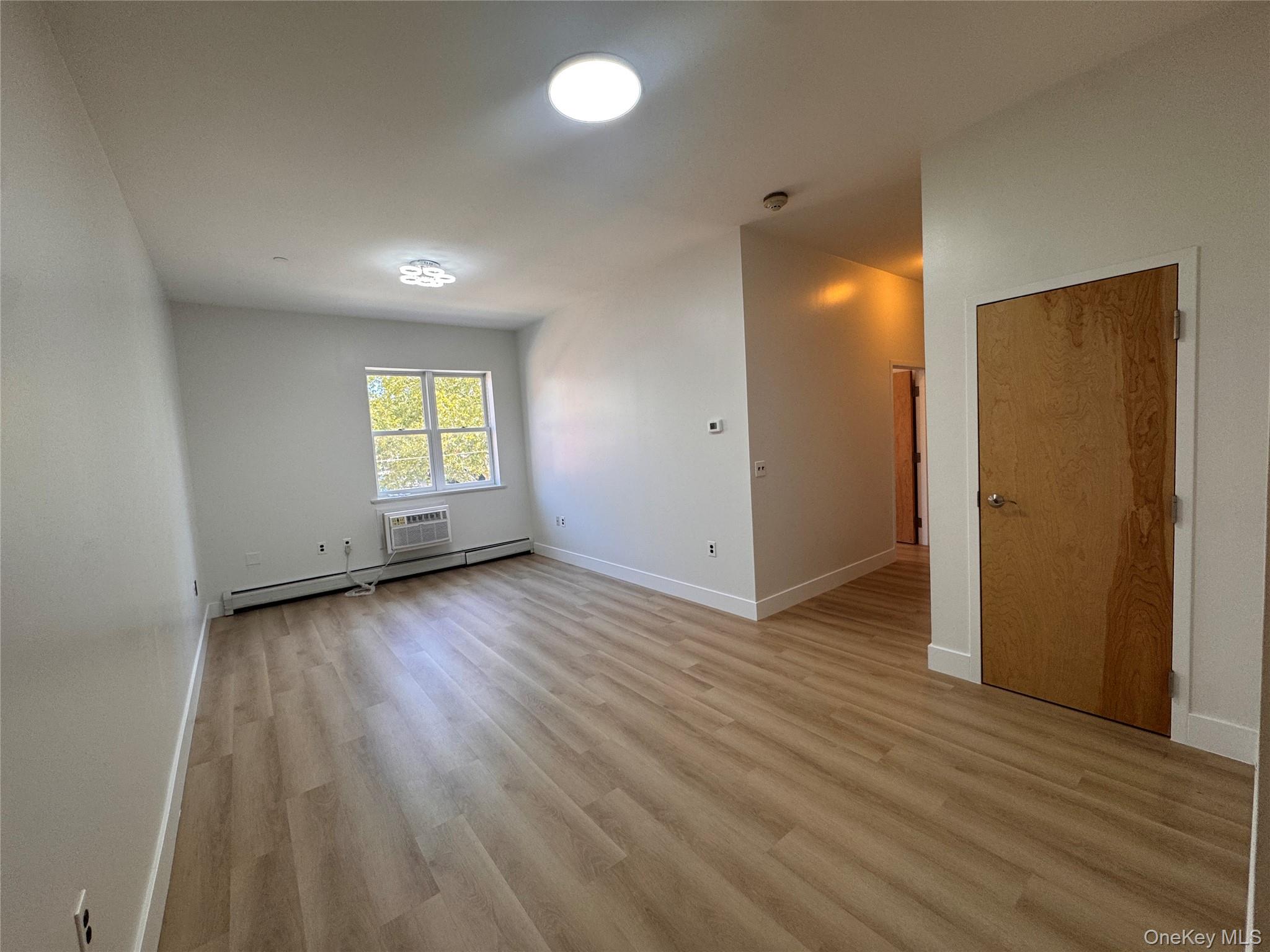 20 S Broadway, Unit 204 photo 3