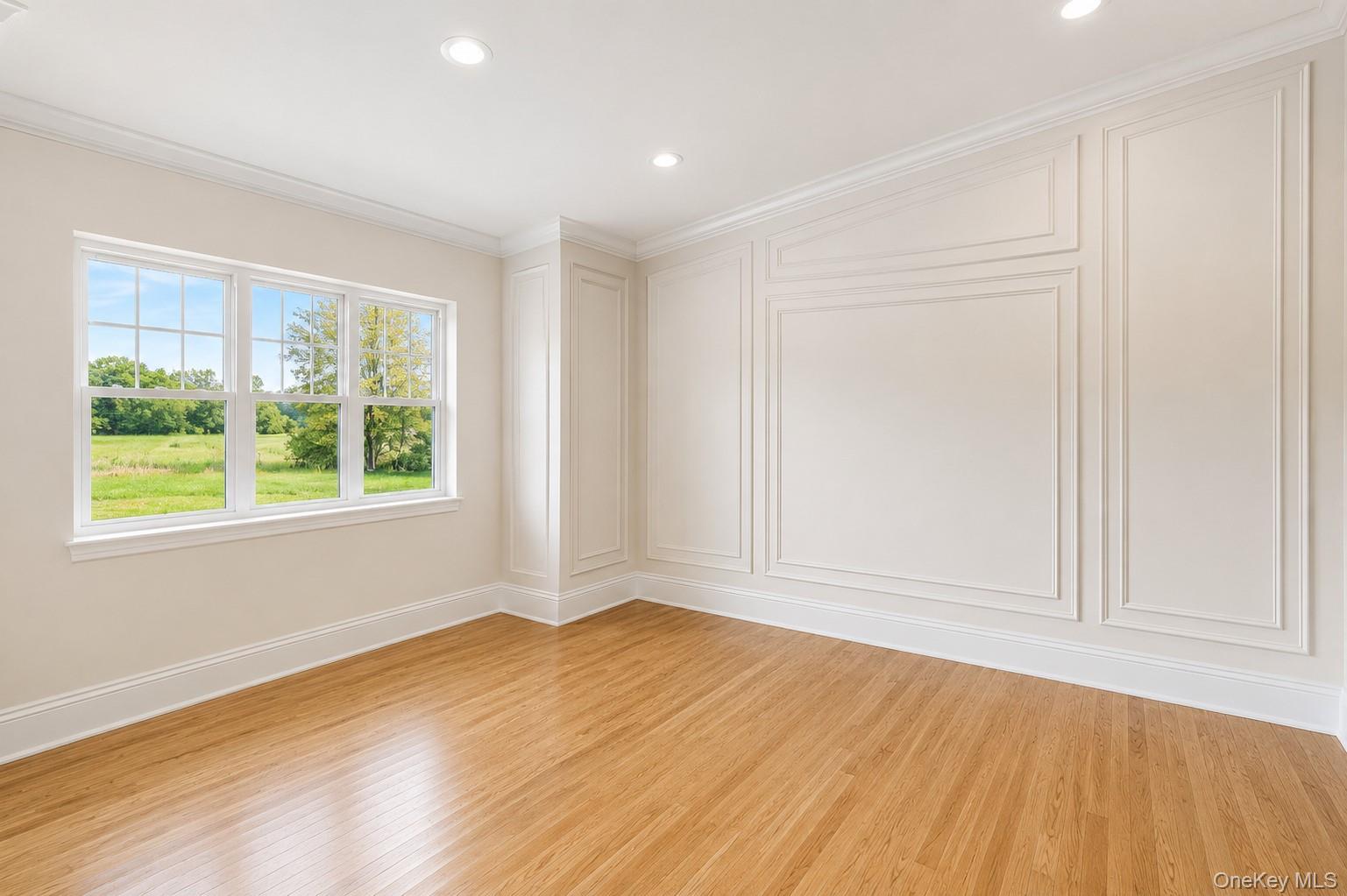 289 Lido Boulevard – For Sale photo 6