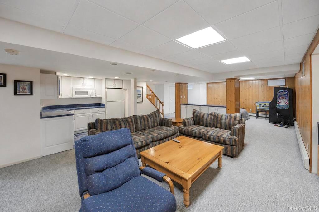 150 Hayrick Lane – For Sale photo 37