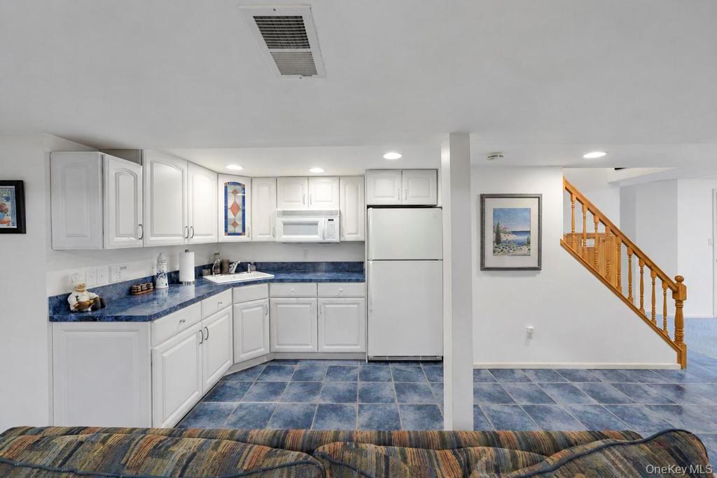 150 Hayrick Lane – For Sale photo 38