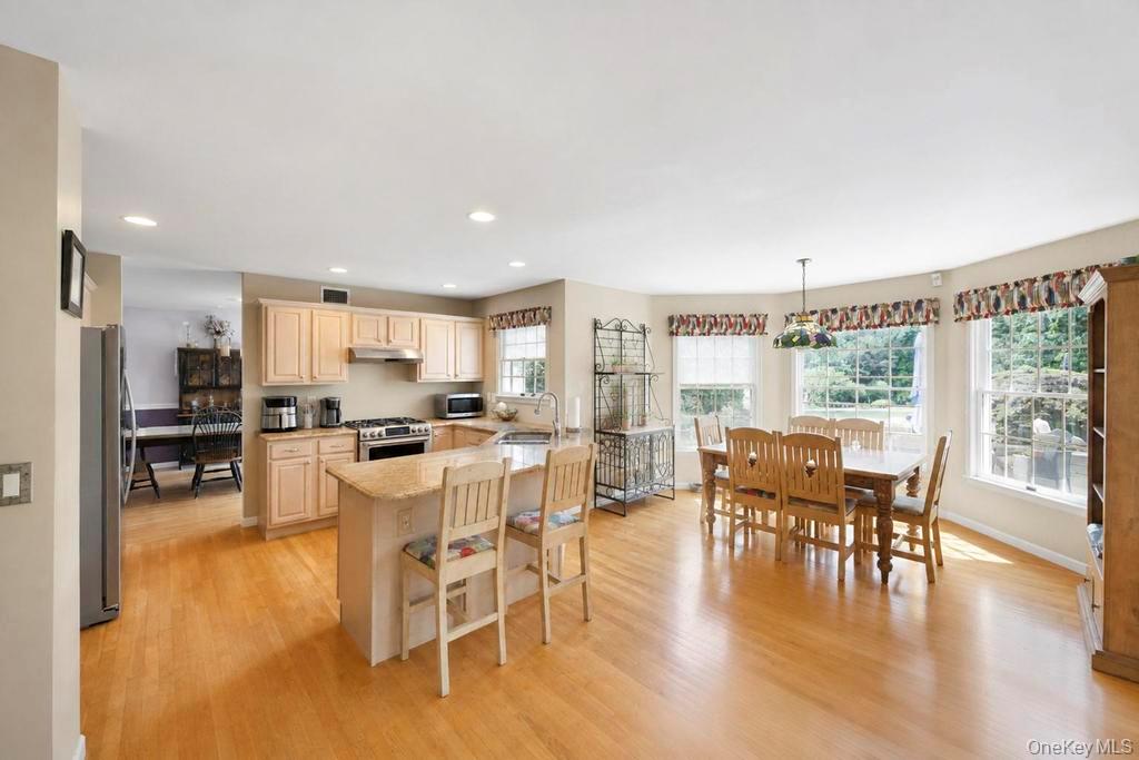 150 Hayrick Lane – For Sale photo 16