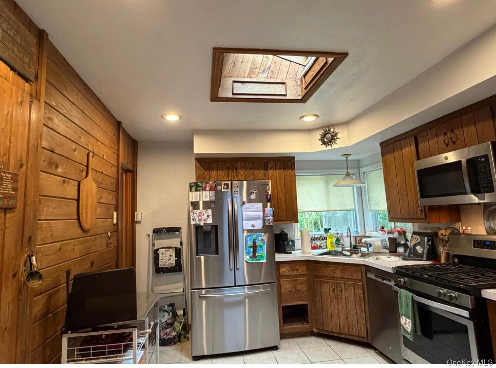 139 Parkside Avenue – For Sale photo 2