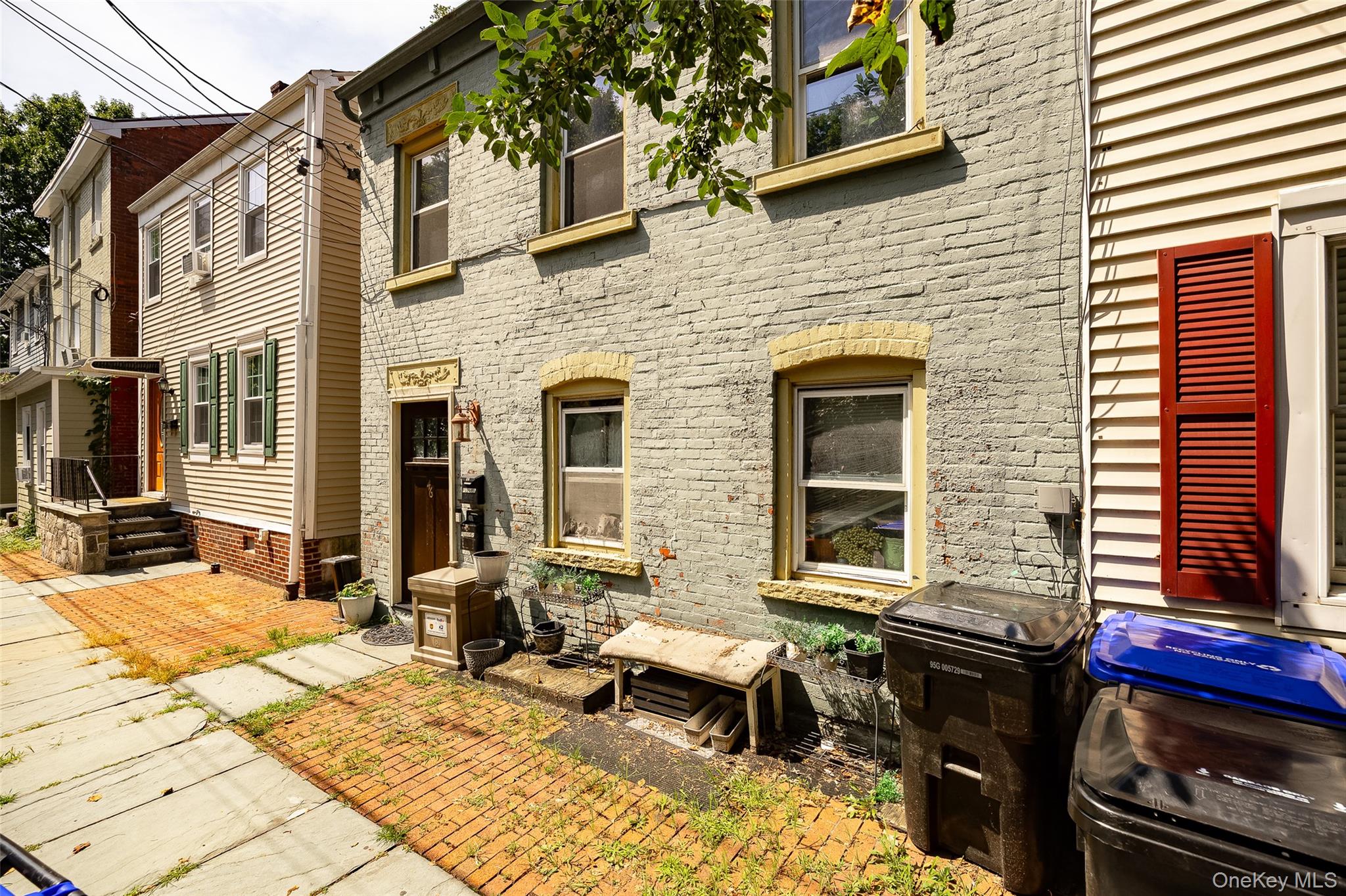 46 S Bridge Street – For Sale