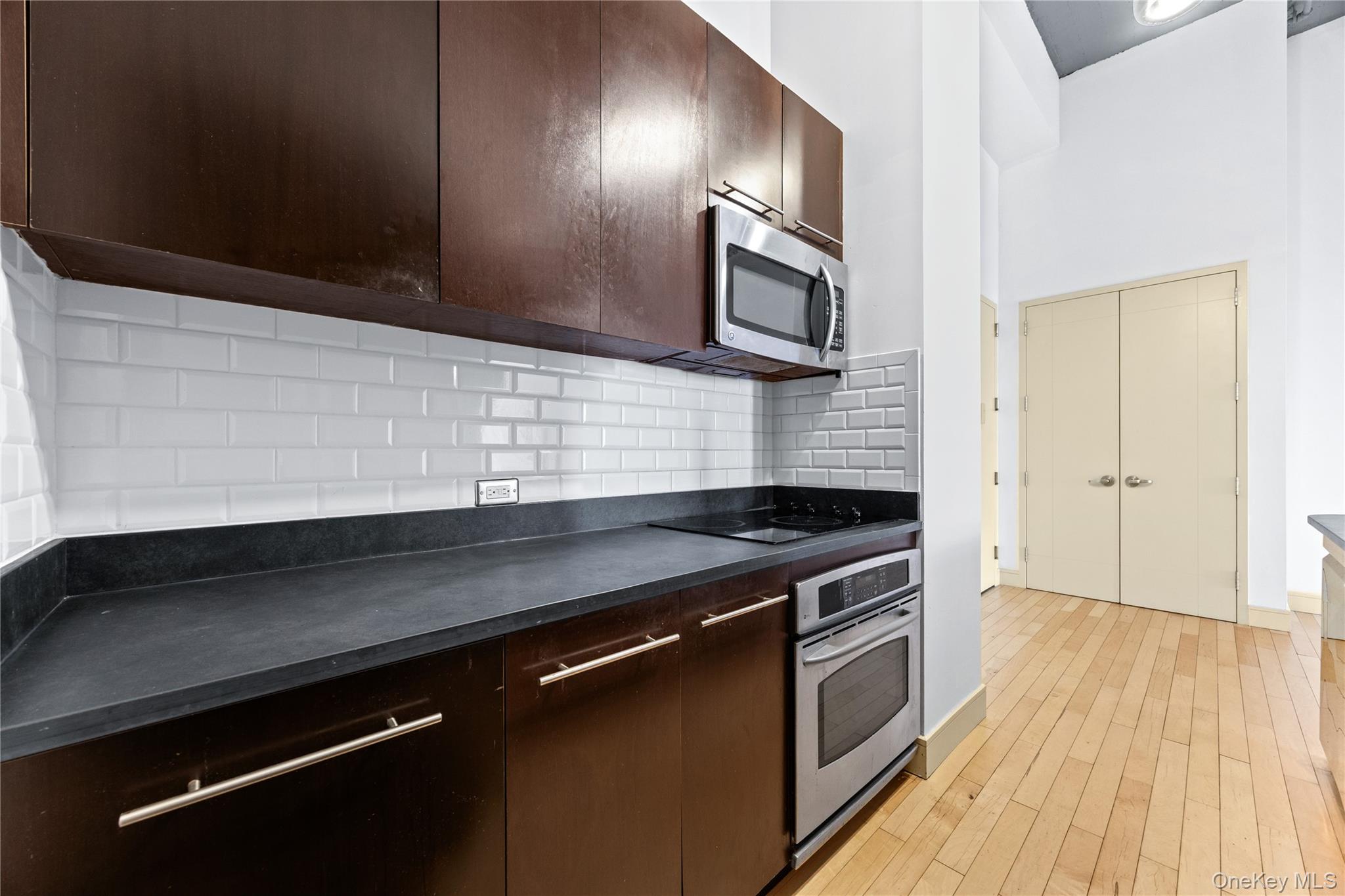25 Leroy Place, Unit 511 photo 5