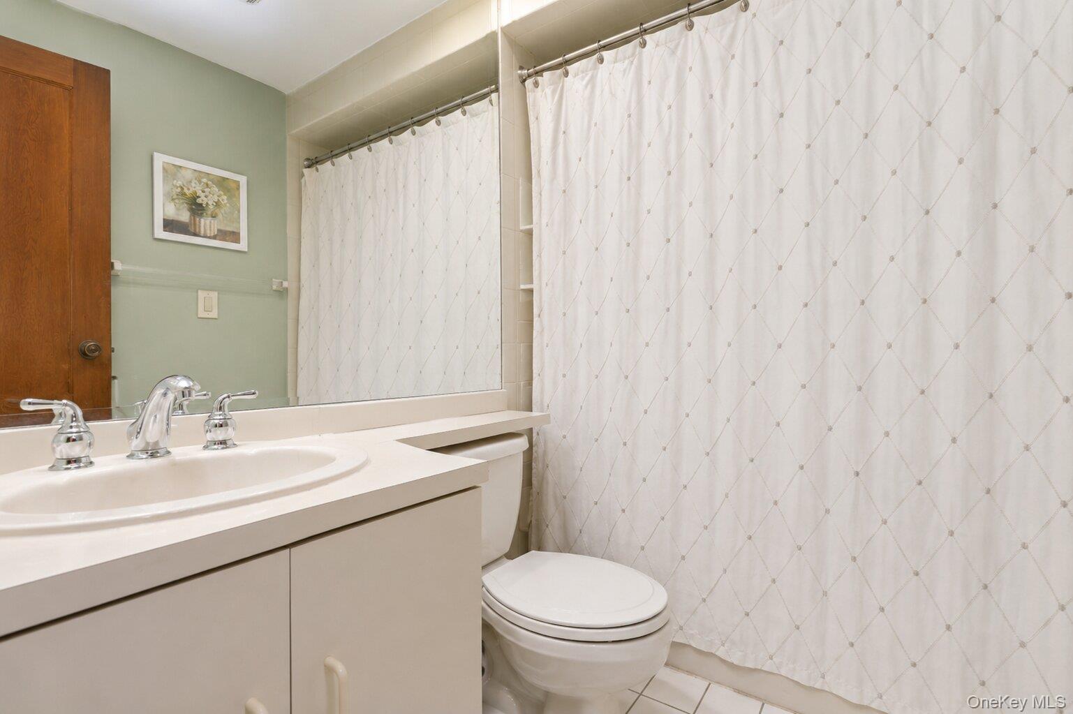 442 Langley Avenue – For Rent photo 10