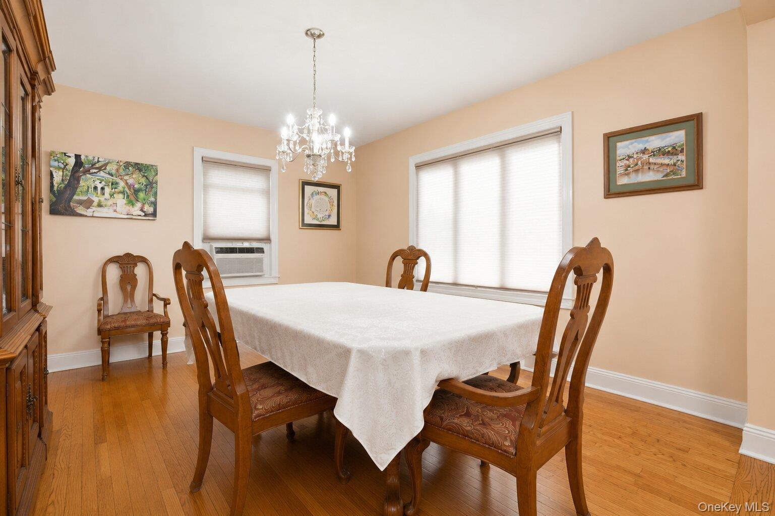 442 Langley Avenue – For Rent photo 2