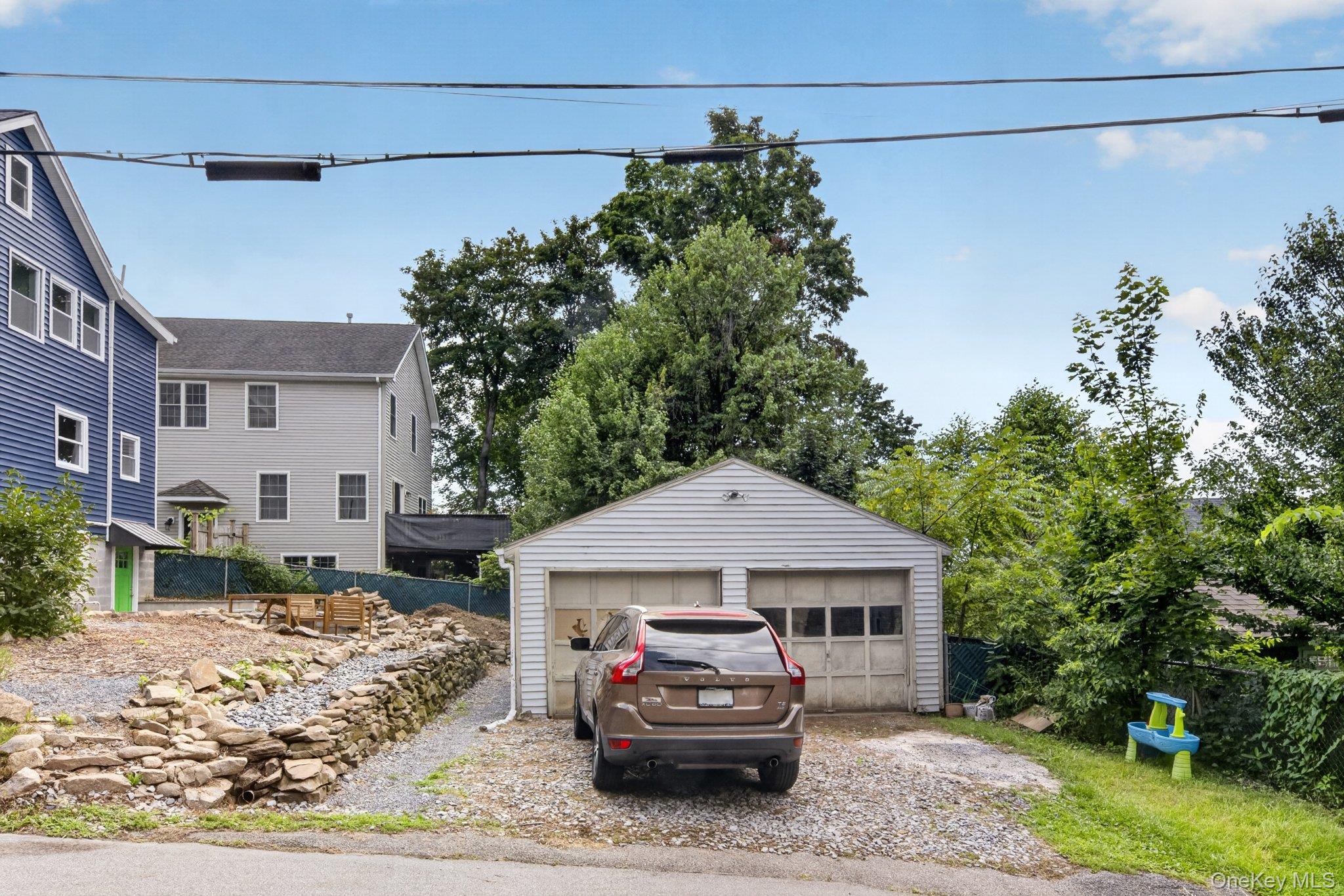 21 Judson Street – For Rent photo 2