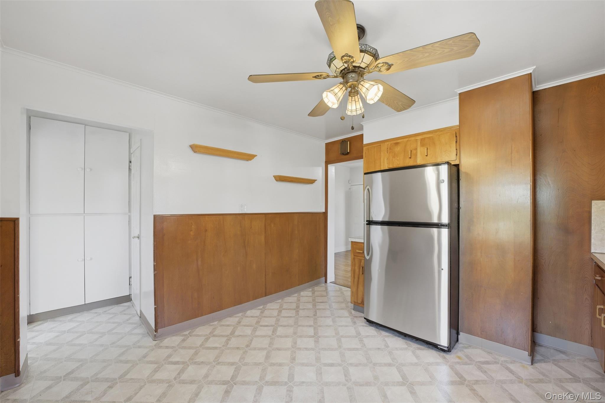 315 Sickles Avenue – For Sale photo 17